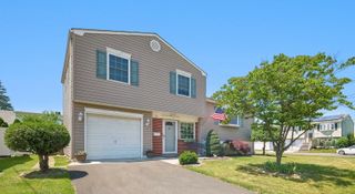 53 ORCHARD ST, Carteret, NJ 07008