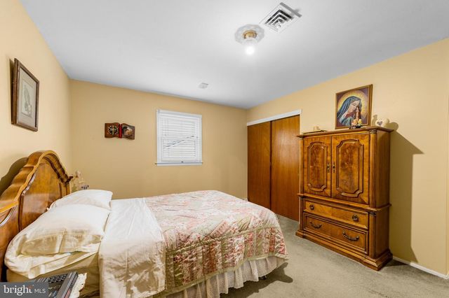 45 HEMPSTEAD RD, Hamilton, NJ 08610
