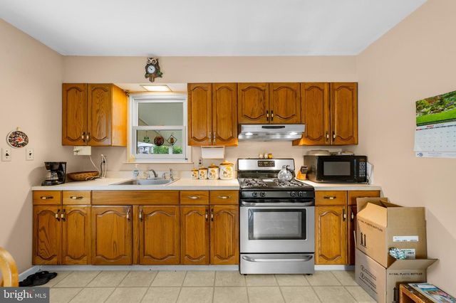 45 HEMPSTEAD RD, Hamilton, NJ 08610