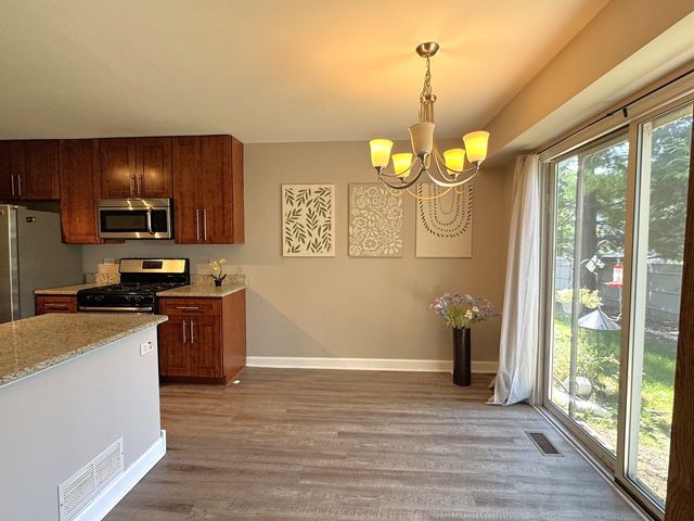 1139 Wickfield Court, Naperville, IL 60563