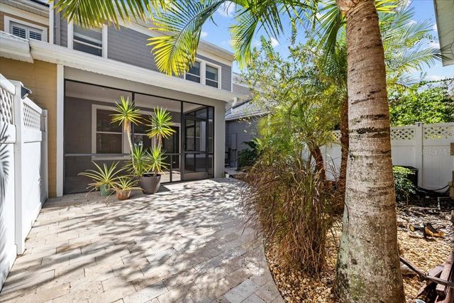 14517 COTSWOLDS DRIVE, Tampa, FL 33626