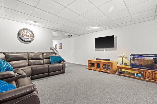1211 39th AVENUE, Kenosha, WI 53144