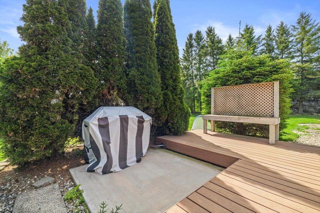 1211 39th AVENUE, Kenosha, WI 53144