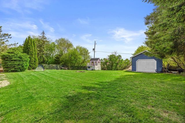 1211 39th AVENUE, Kenosha, WI 53144