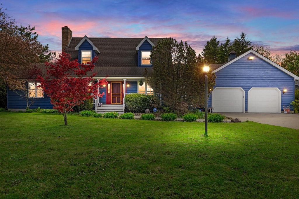 1211 39th AVENUE, Kenosha, WI 53144