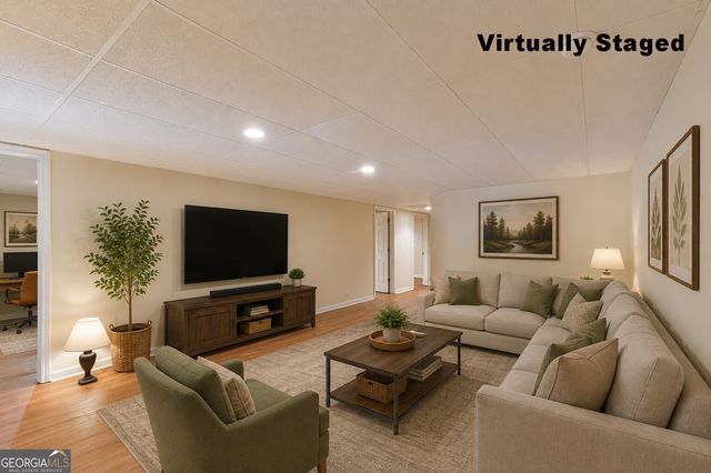 3243 Summer Stream Lane NW, Kennesaw, GA 30152