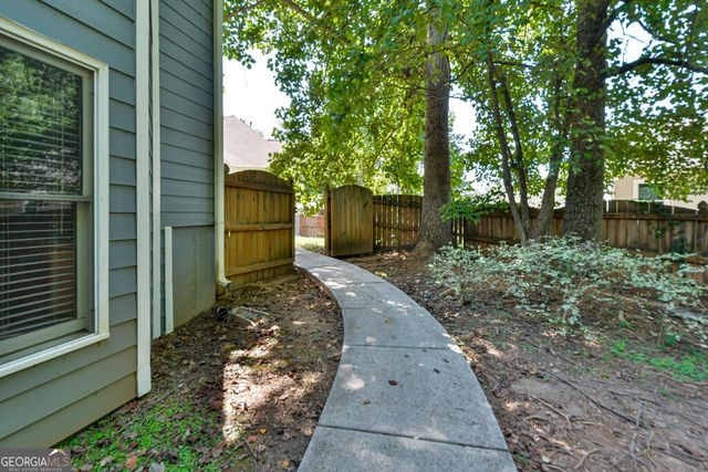 3243 Summer Stream Lane NW, Kennesaw, GA 30152
