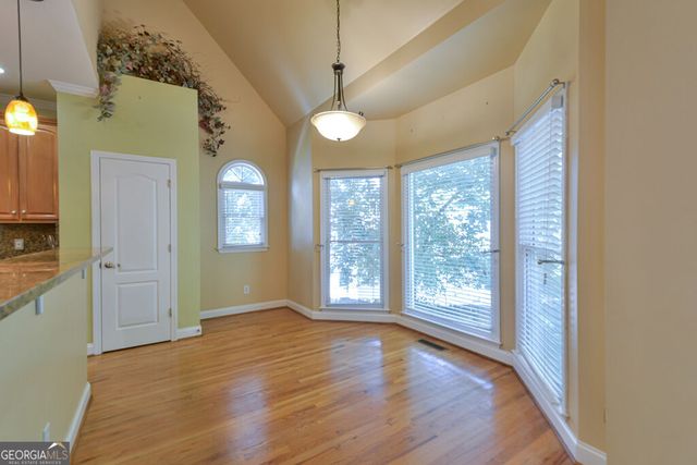 3243 Summer Stream Lane NW, Kennesaw, GA 30152