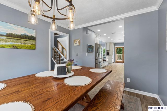 1255 Limerick Road, Papillion, NE 68046