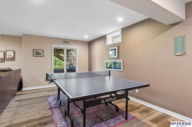 1255 Limerick Road, Papillion, NE 68046