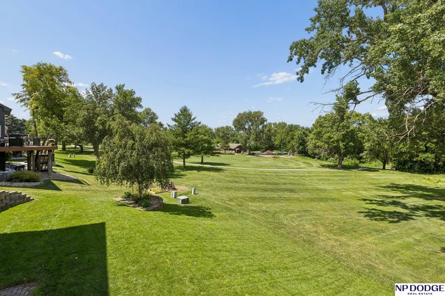 1255 Limerick Road, Papillion, NE 68046
