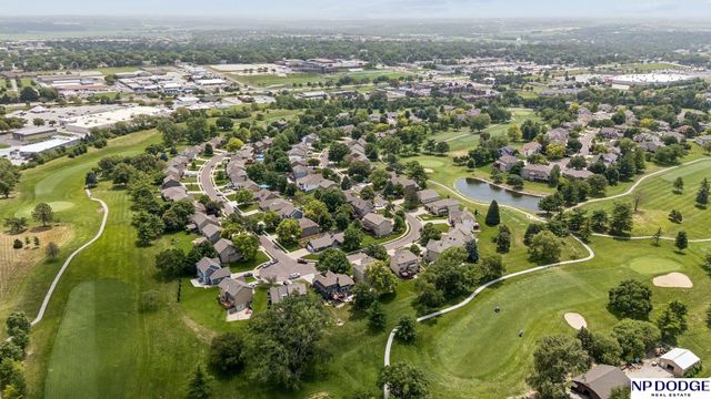 1255 Limerick Road, Papillion, NE 68046