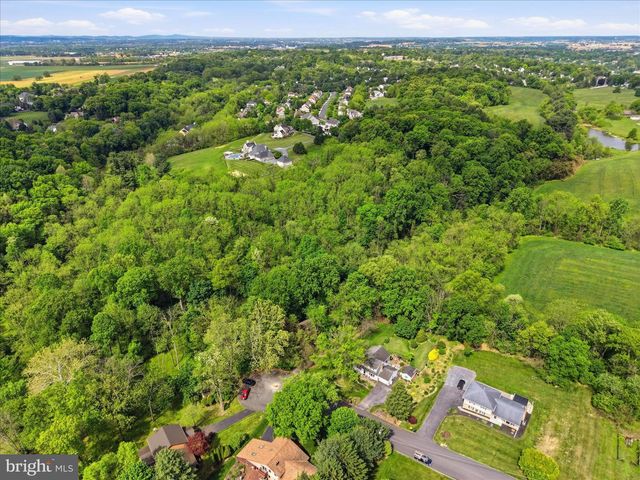 20 STAR LITE DR, Lititz, PA 17543