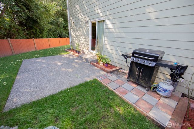 1827 Billie Court, Ferndale, WA 98248