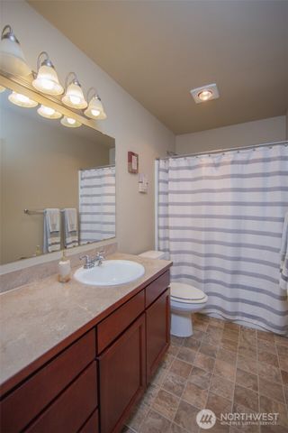 1827 Billie Court, Ferndale, WA 98248