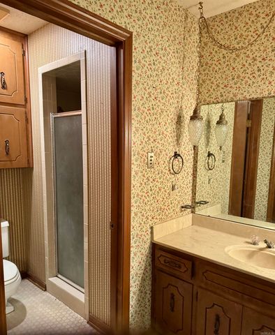 808 REGAL Drive, North Little Rock, AR 72116