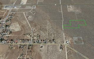 136 E Ste Vic Avenue V12 Ste, Pearblossom, CA 93553