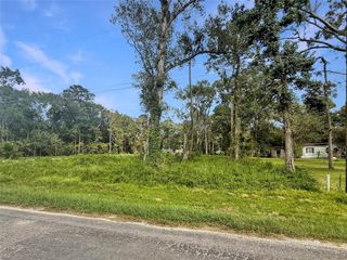 204 County Road 6477, Dayton, TX 77535