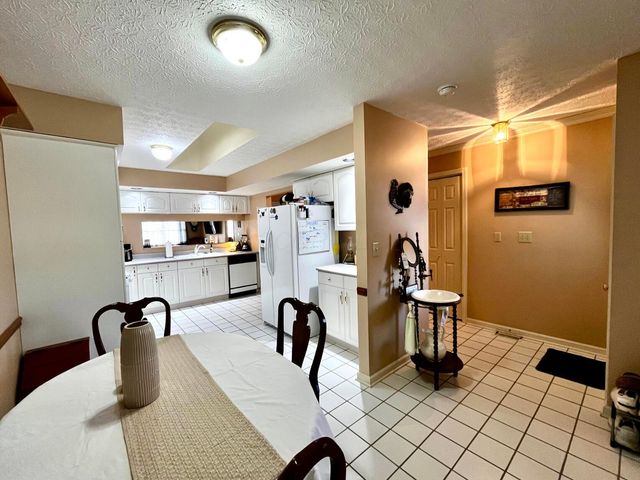 4 Becky Lane, Chillicothe, OH 45601