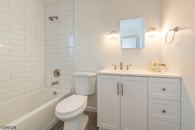 1154 Lake Ave, Clark Twp., NJ 07066