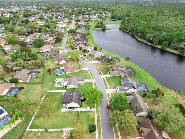 652 CARRIGAN AVENUE, Oviedo, FL 32765