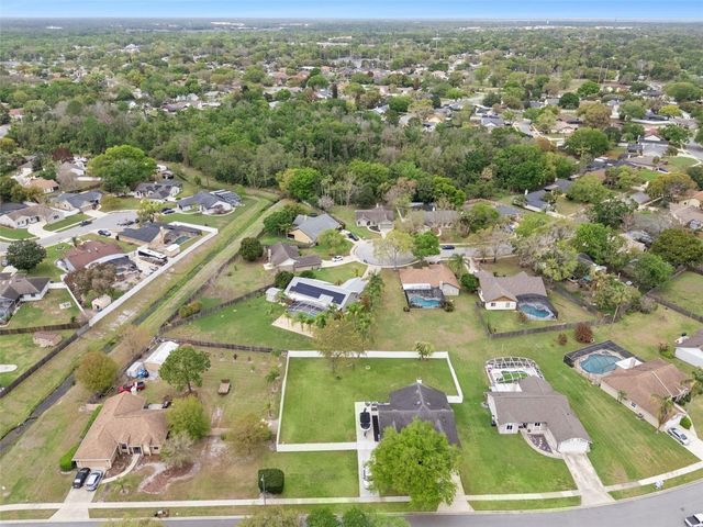 652 CARRIGAN AVENUE, Oviedo, FL 32765