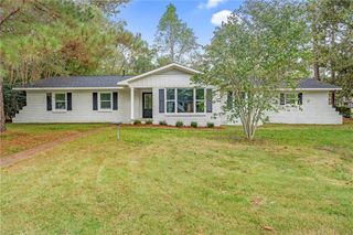 3928 Pembrocke Avenue, Mobile, AL 36608