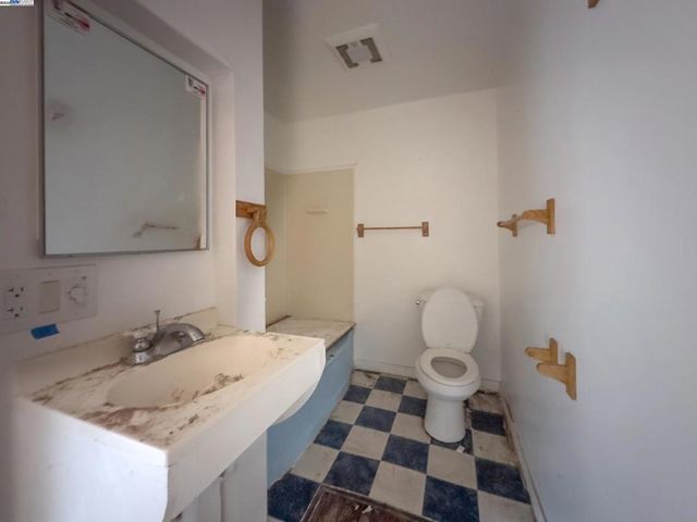 1770 Pleasant Hill Rd, Pleasant Hill, CA 94523