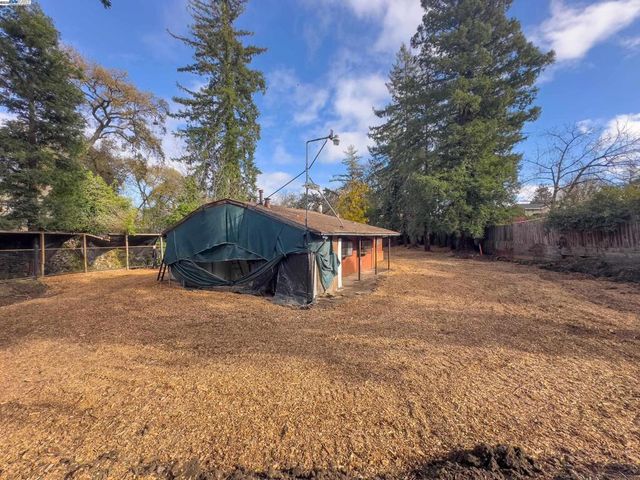 1770 Pleasant Hill Rd, Pleasant Hill, CA 94523