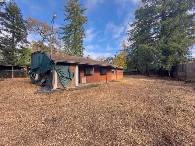 1770 Pleasant Hill Rd, Pleasant Hill, CA 94523