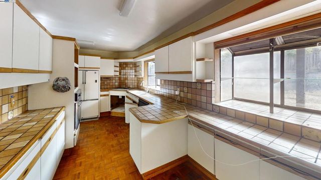 1770 Pleasant Hill Rd, Pleasant Hill, CA 94523