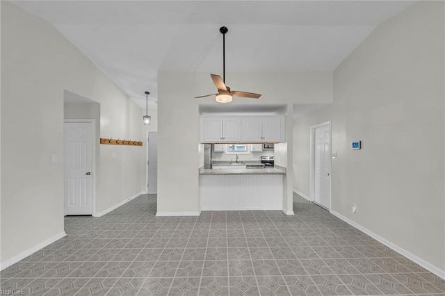 912 Hastings CT, Chesapeake, VA 23320