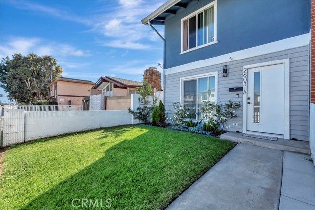 2603 Delaware Street A, Huntington Beach, CA 92648