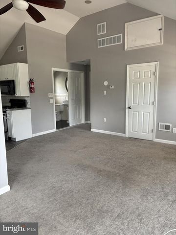 501 RT W, Cherry Hill, NJ 08034