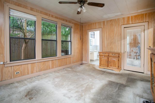 424 W Houston St, Tyler, TX 75702