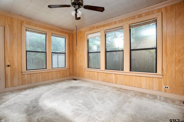 424 W Houston St, Tyler, TX 75702
