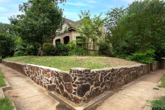 424 W Houston St, Tyler, TX 75702