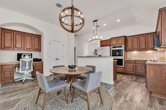 2825 Checker DR, Cedar Park, TX 78613