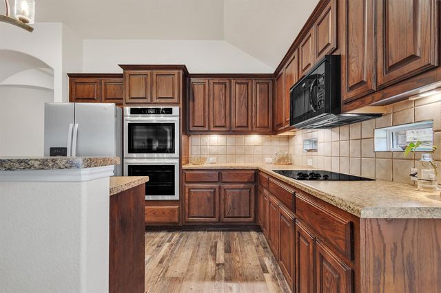 2825 Checker DR, Cedar Park, TX 78613