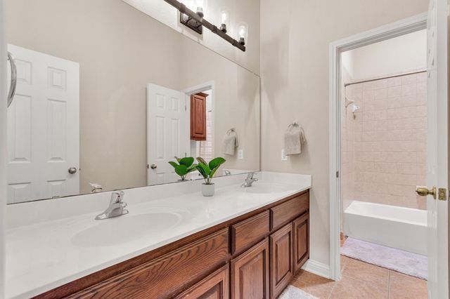 2825 Checker DR, Cedar Park, TX 78613