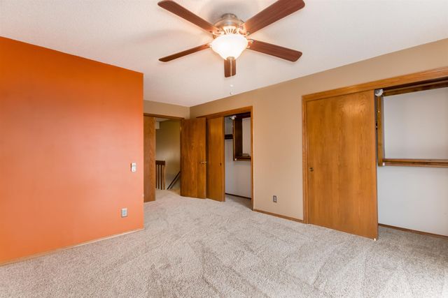 101 S Rock Rd #49, Derby, KS 67037