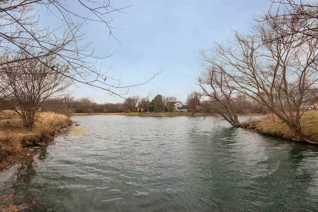 101 S Rock Rd #49, Derby, KS 67037