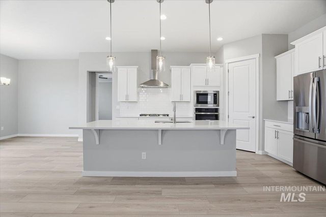 1301 White Cliffs St, Middleton, ID 83644