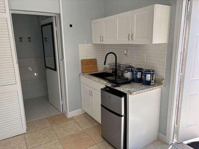 1418 Wiley Street, Hollywood, FL 33020