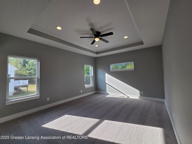 810 Joyce Lane, St. Johns, MI 48879