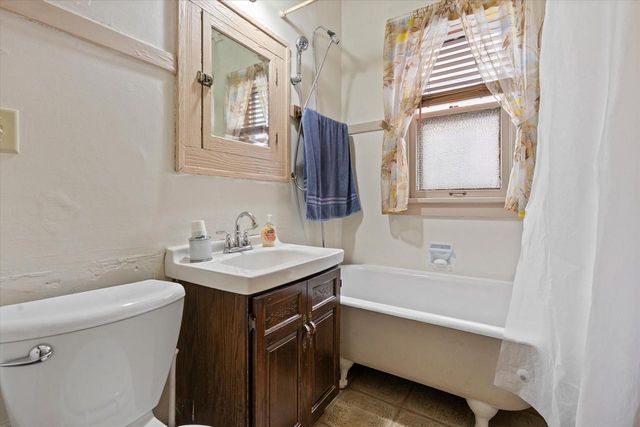 2837 S 15th STREET, Milwaukee, WI 53215