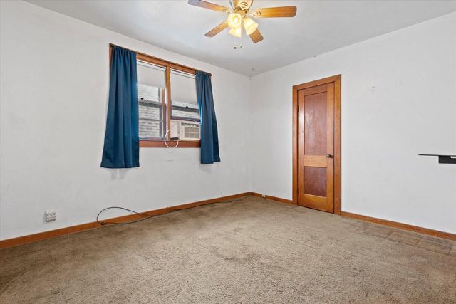 2837 S 15th STREET, Milwaukee, WI 53215