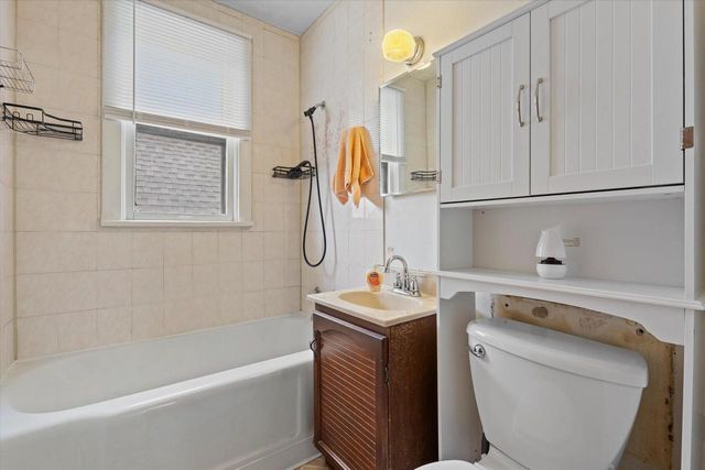 2837 S 15th STREET, Milwaukee, WI 53215