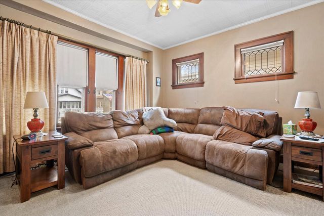 2837 S 15th STREET, Milwaukee, WI 53215