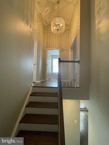 6633 CREEK POINT WAY, Alexandria, VA 22315
